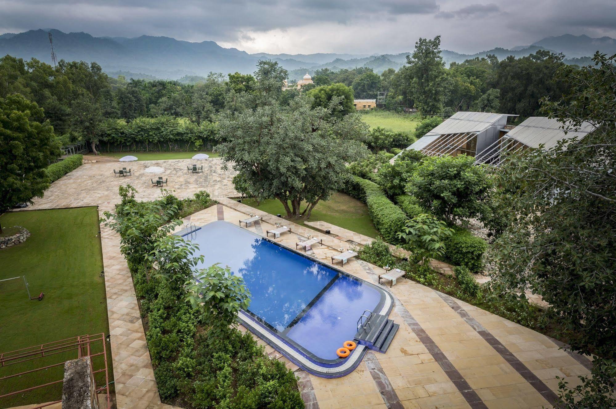 Mana Ranakpur Hotel Buitenkant foto
